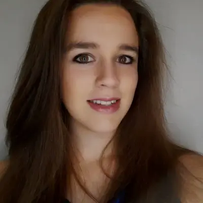 Aleeah Stone, Customer Service Agent & Life Specialist at Coffey Agencies